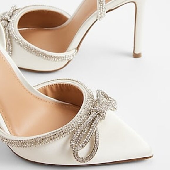 EXPRESS EMBELLISHED BOW PUMP: 7 - Picture 2 of 2
